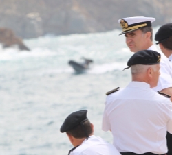 El Príncipe, en el muelle de la Estación Naval de Cartagena, durante la demostración de un ejercicio antiterrorista